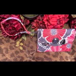 Vera Bradley Turnlock Wristlet